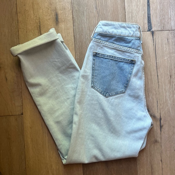 Pacsun mom jeans size 24 - Picture 3 of 6